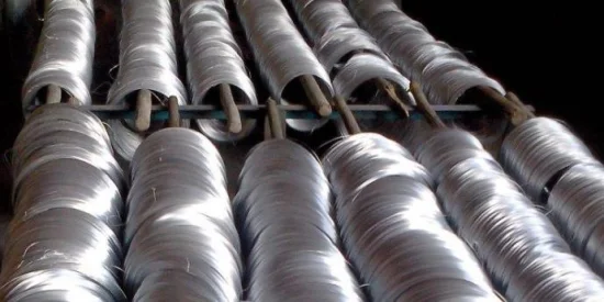 Filo in lega di alluminio personalizzato in fabbrica 0,01-3mm Argento 1060 1070 3003 6061 Filo per saldatura Filo di alluminio